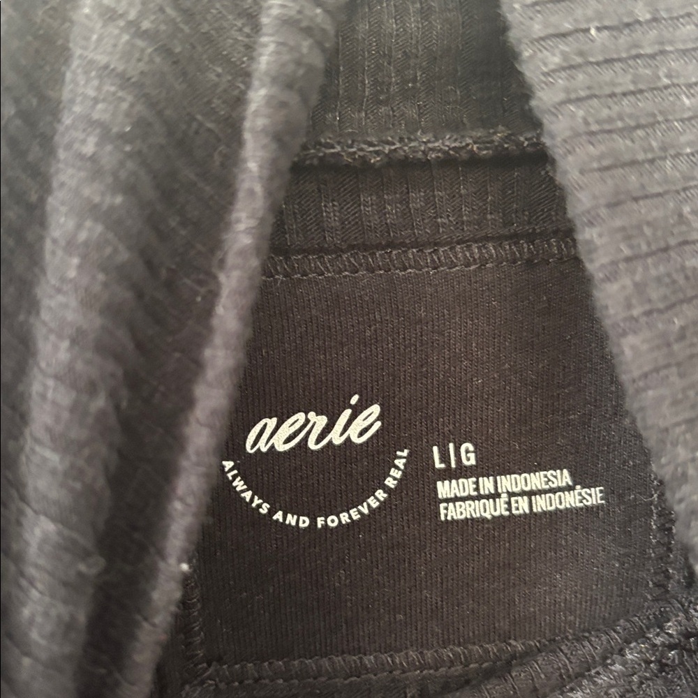 aerie black essential turtleneck layering TShirt long sleeve ribbed L - Picture 5 of 9